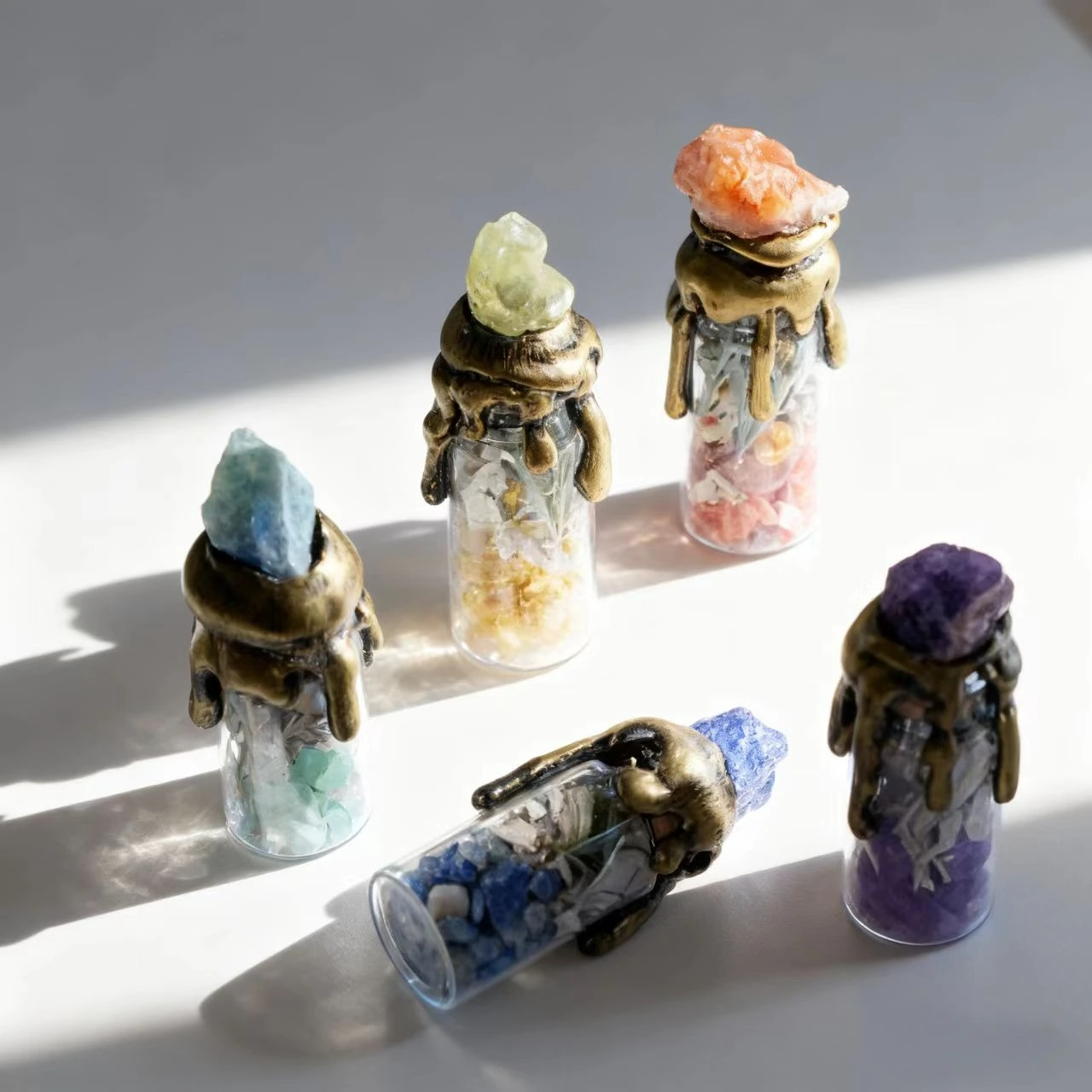 Spiritual Energy Divination Container - Natural Crystal Gemstone Wishing Bottle for Christmas Halloween Gifts - Imagen 3