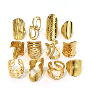 Anillo dorado de acero inoxidable